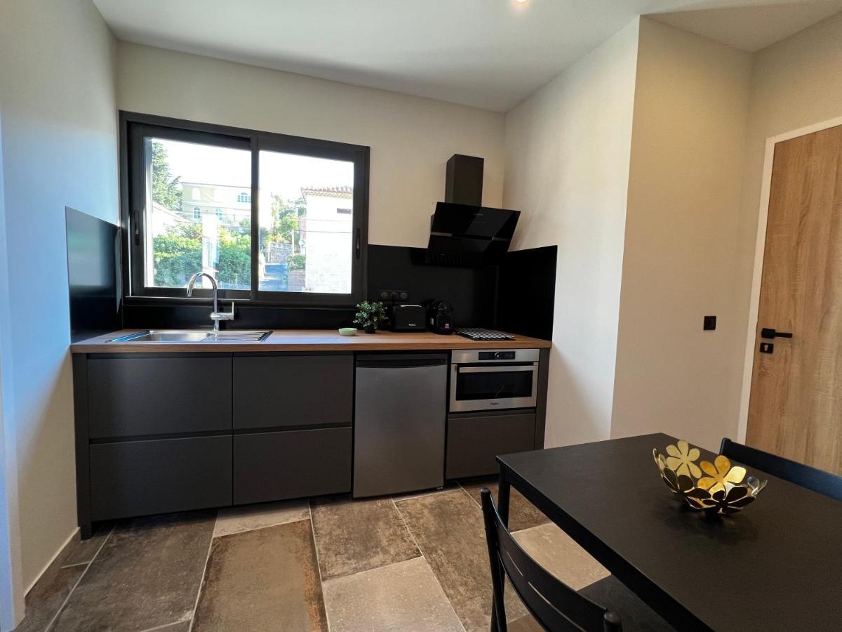 Studio Centre-Ville Du Lavandou Le Lavandou Extérieur photo